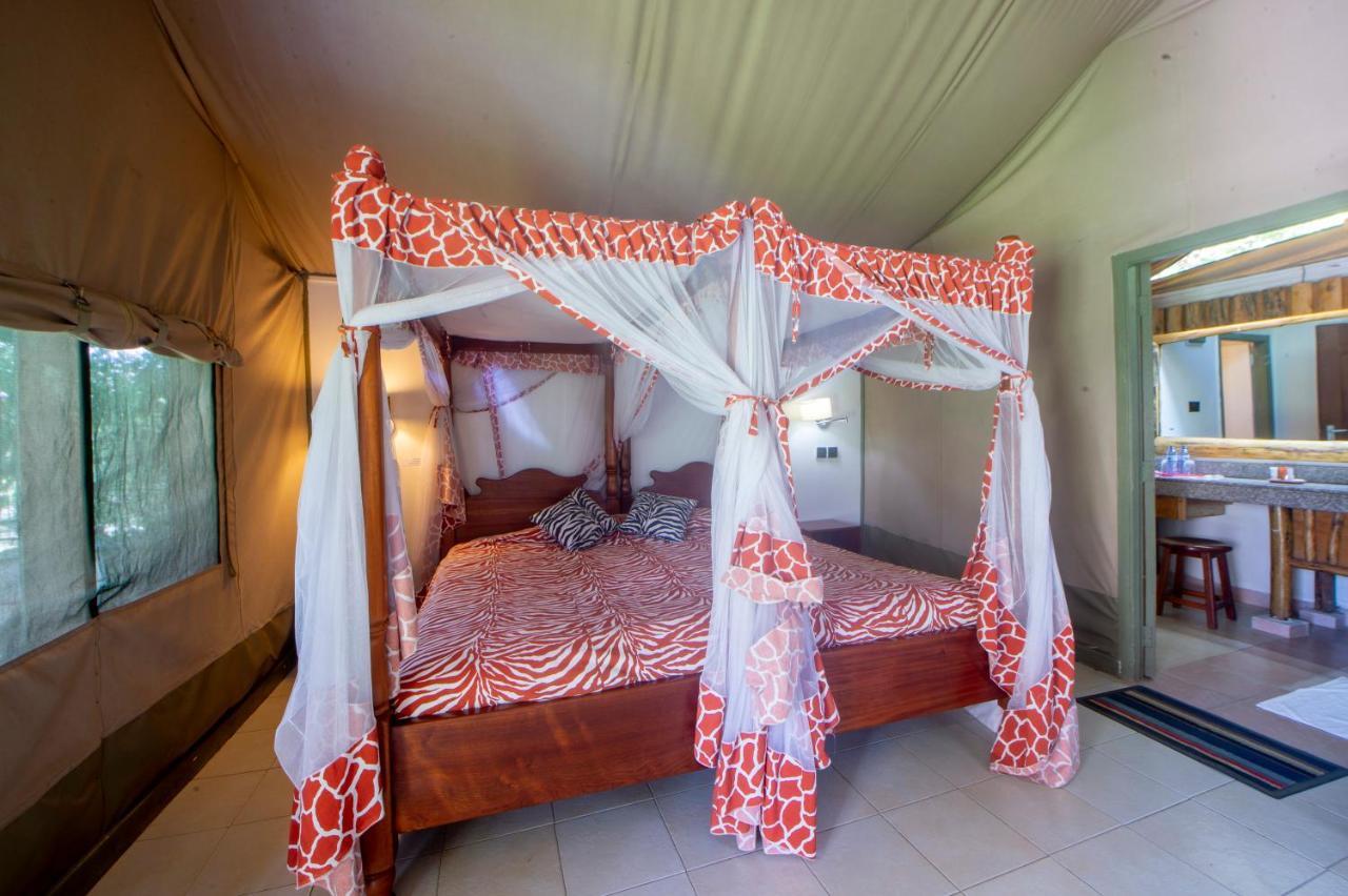 Lake Naivasha Crescent Camp Exteriör bild