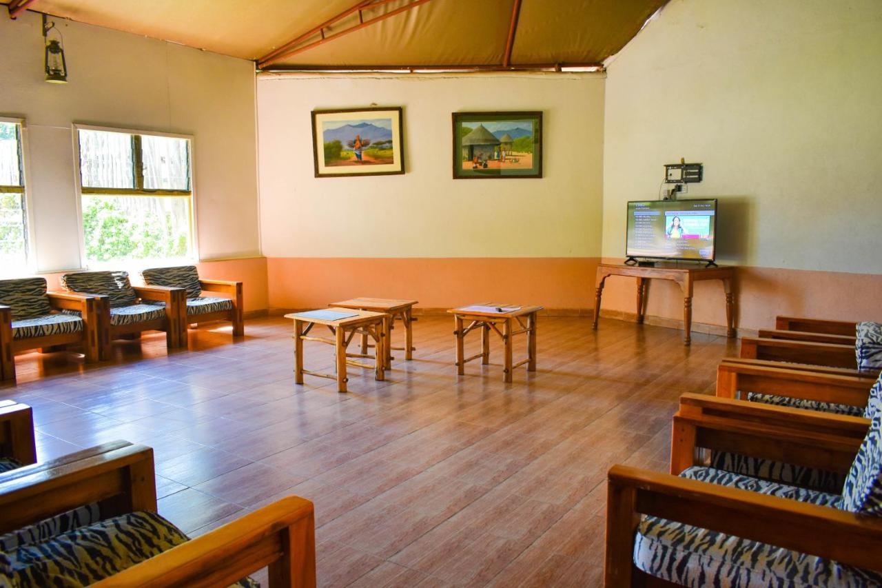 Lake Naivasha Crescent Camp Exteriör bild